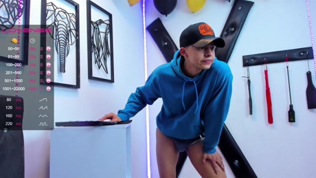 JaikobSterling  25-02-2022